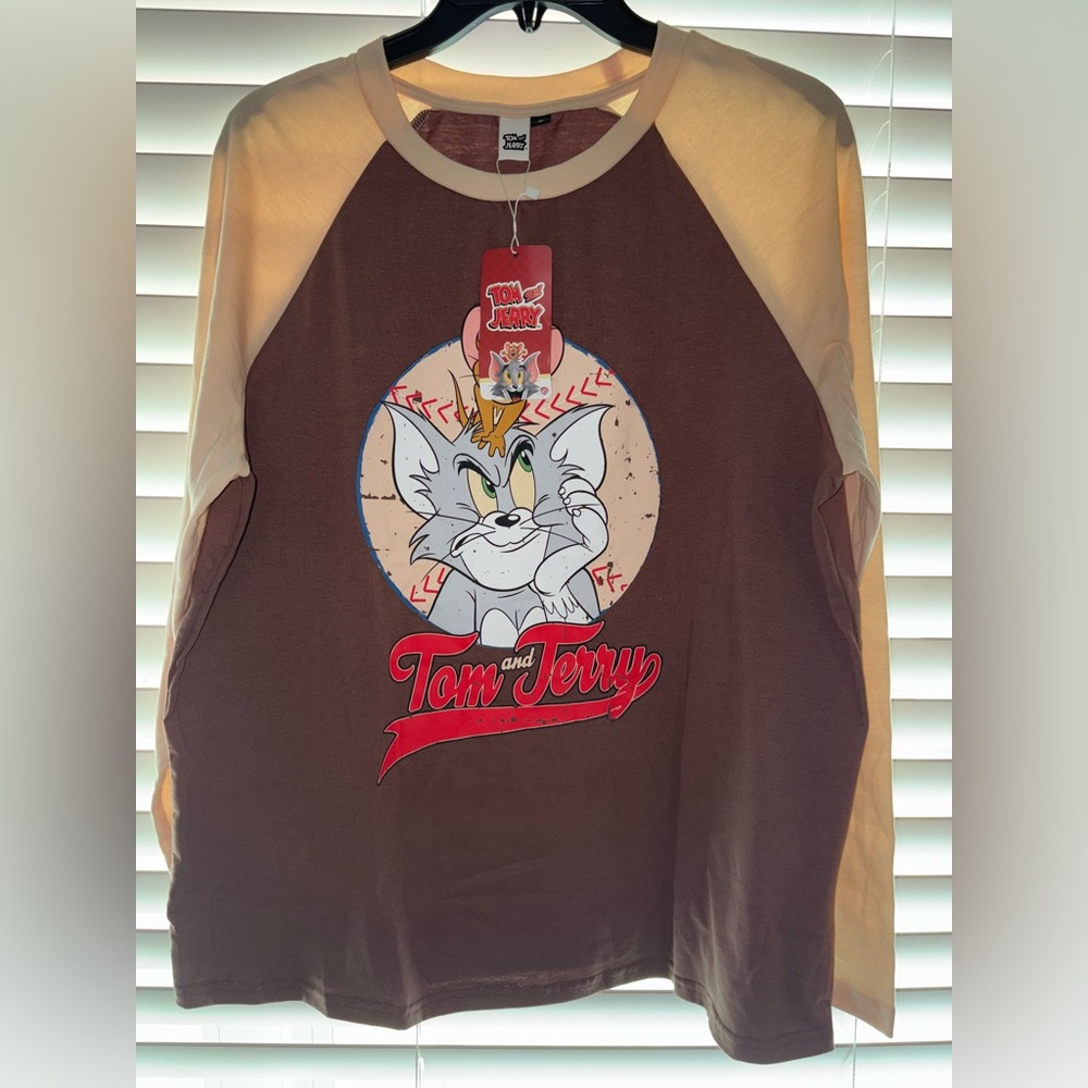 Tom and Jerry Brown Raglan Shirt size M
